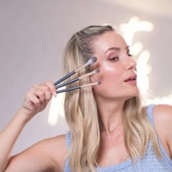 Set De Pinceles En Forma De... -Tiendas Sigma Select set de pinceles en forma de llama ibbrushes 2