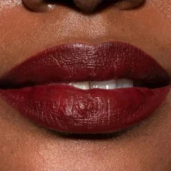 Siren Crayon - LH Cosmetics 8 Siren Crayon - LH Cosmetics -Tiendas Sigma Select siren crayon lh cosmetics 2